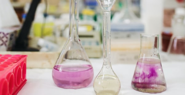 químicos generadores de oxigeno, polvos Blanqueadores, Peróxidos